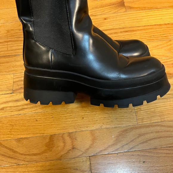 Zara Leather Pull On Boots - Picture 9 of 9